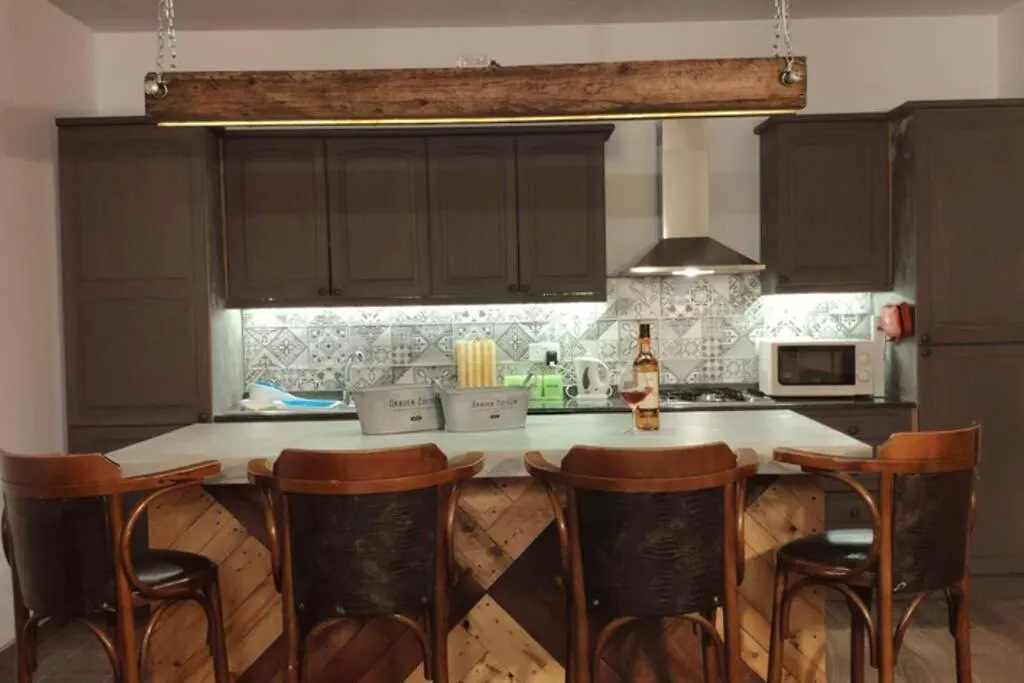 Rebak Place- A Bright & Charming Getaway Marsaskala Malta